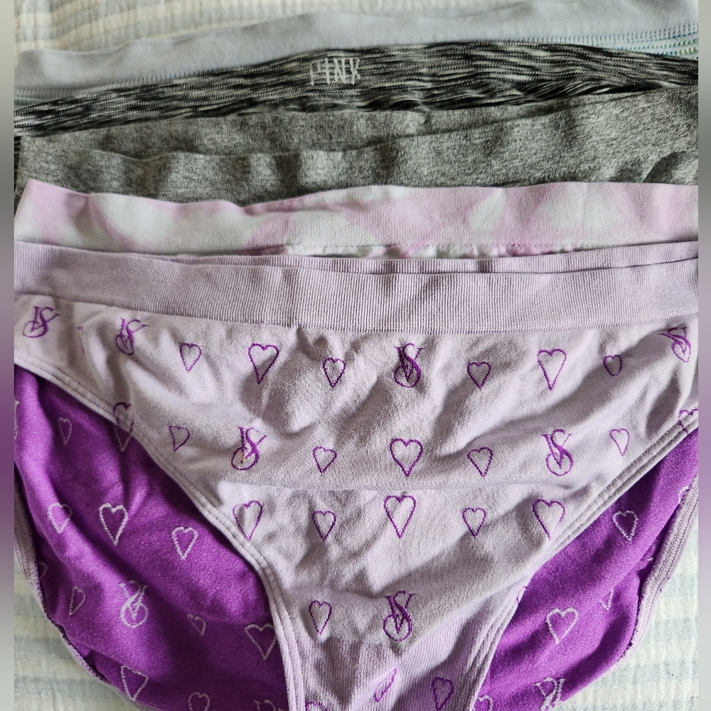 5 pairs of Victoria's Secret panties